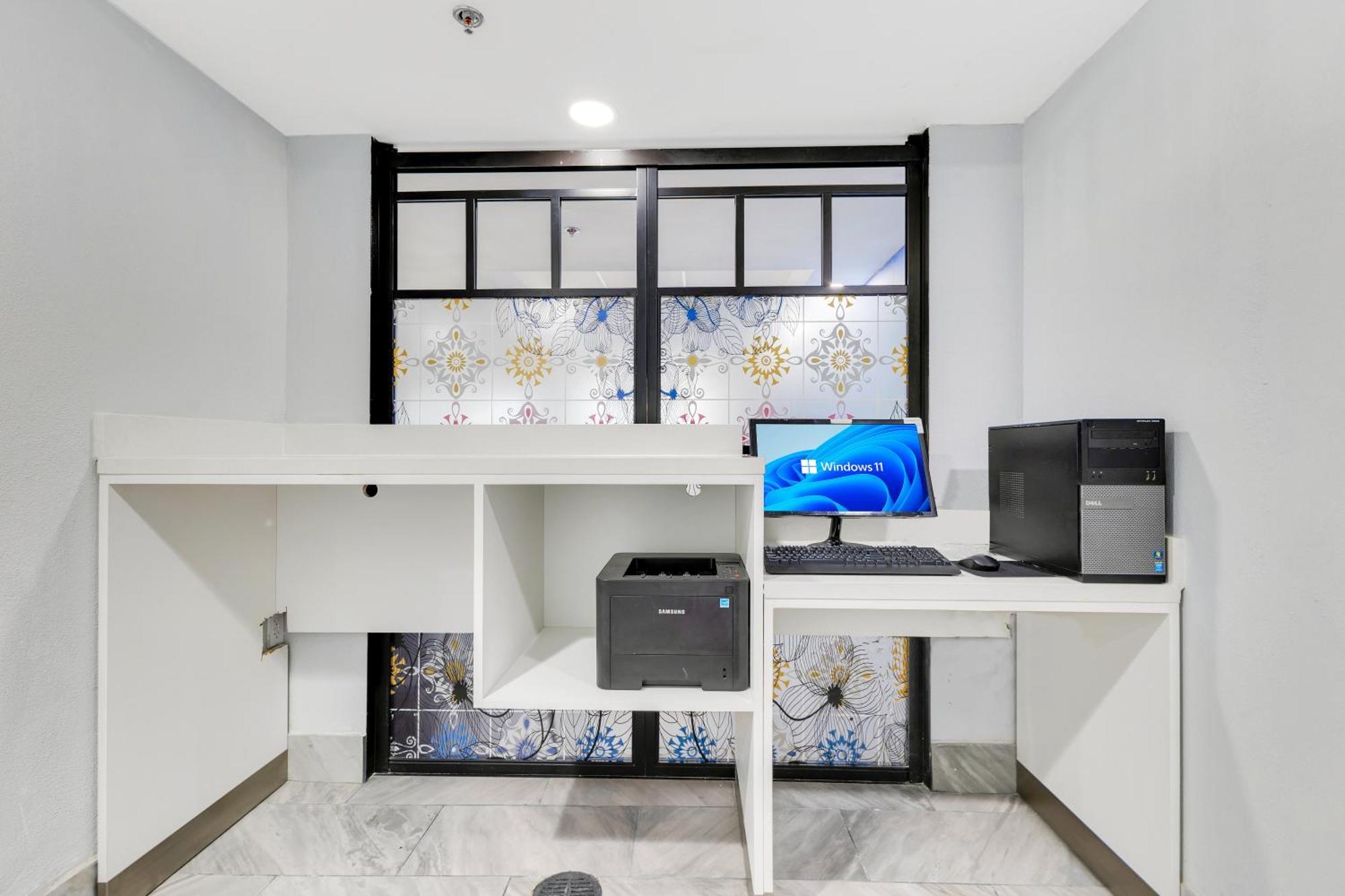 La Quinta Inn & Suites By Wyndham Jacksonville Mandarin Ngoại thất bức ảnh