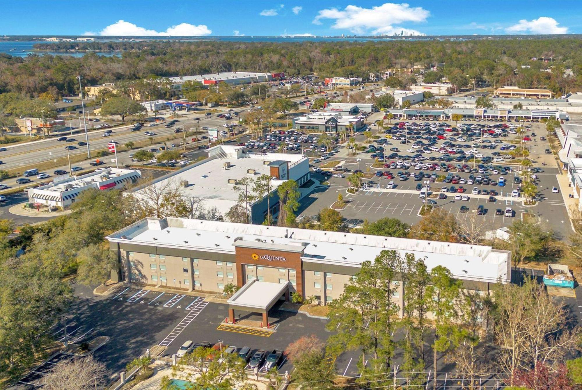 La Quinta Inn & Suites By Wyndham Jacksonville Mandarin Ngoại thất bức ảnh